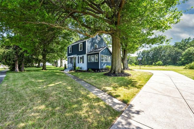 26479 Bagley Road, Olmsted Falls, OH 44138