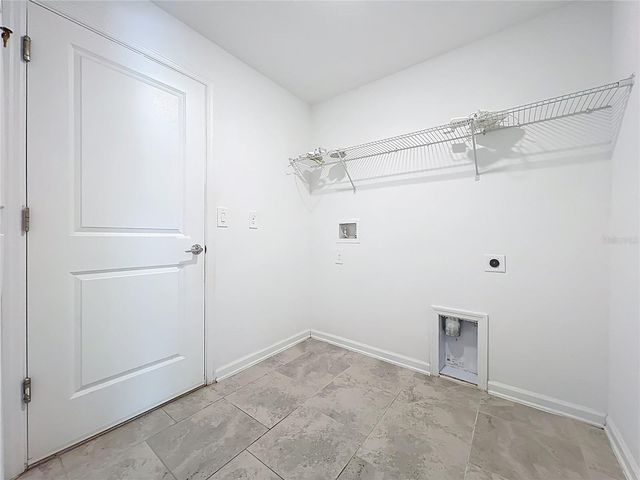 6946 PERCH HAMMOCK LOOP, Groveland, FL 34736