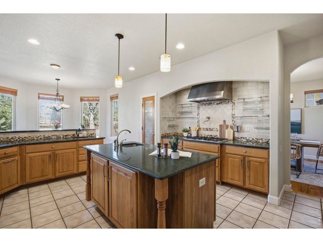 6580 Rookery Rd, Fort Collins, CO 80528