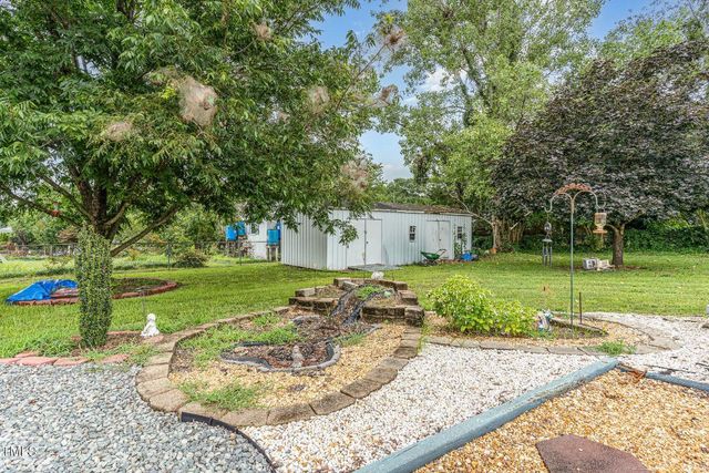 3825 Wyndfair Drive, Fuquay Varina, NC 27526