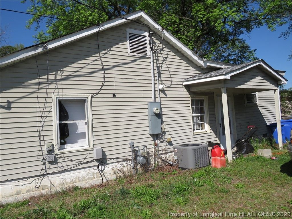 875 W Orange Street, Fayetteville, NC 28301 — photo 2