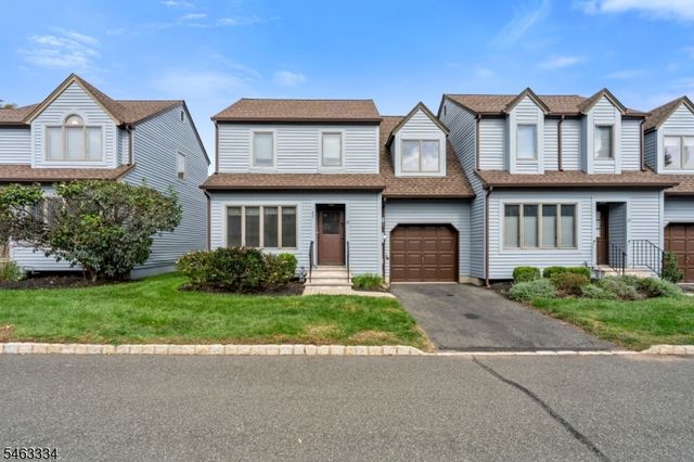 21 Village Park Ct, Scotch Plains Twp., NJ 07076