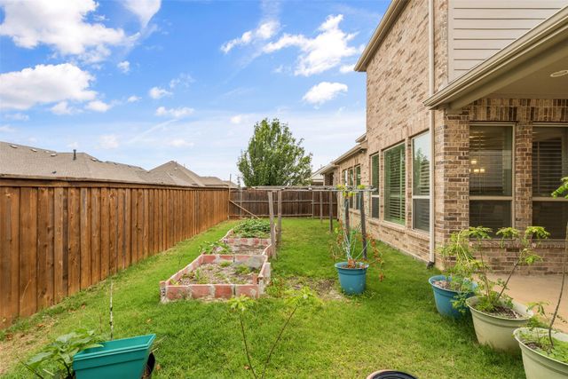 3404 Calico Drive, Irving, TX 75038