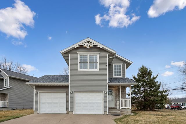 409 11th Ave A Court, Silvis, IL 61282