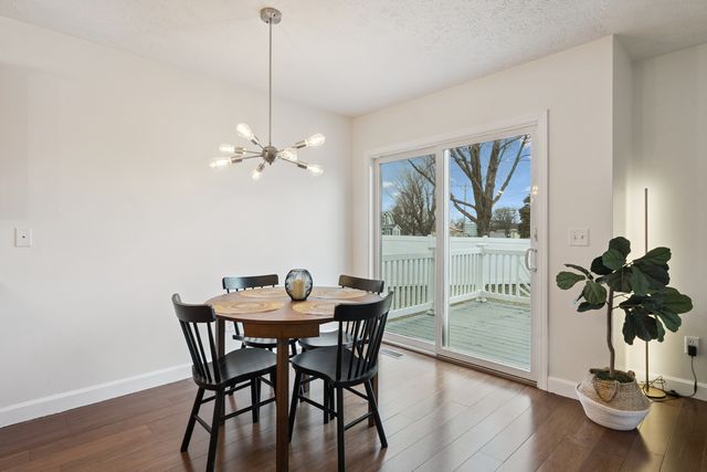 409 11th Ave A Court, Silvis, IL 61282