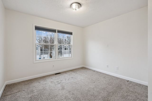 409 11th Ave A Court, Silvis, IL 61282