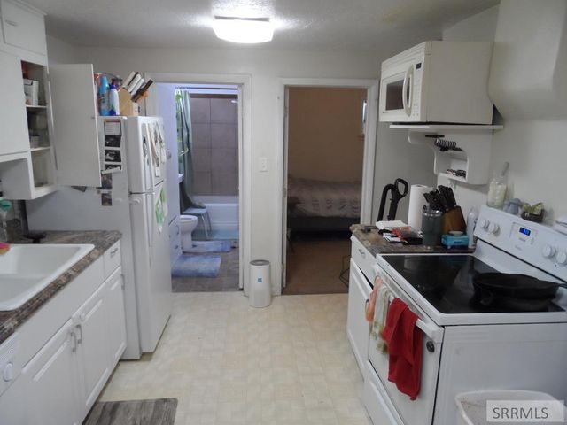 437 W 6th S, Rexburg, ID 83440