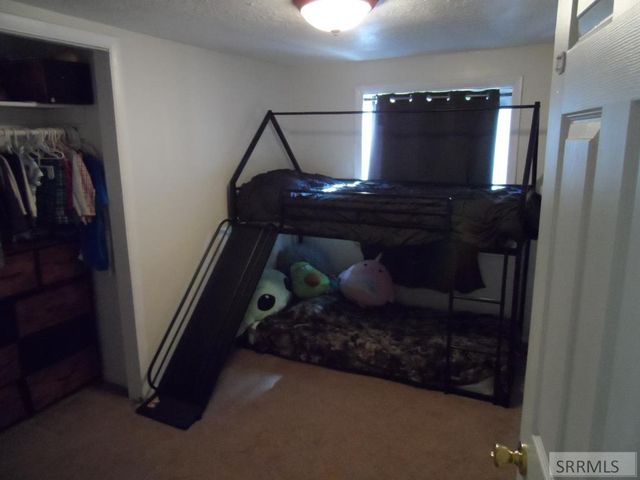 437 W 6th S, Rexburg, ID 83440
