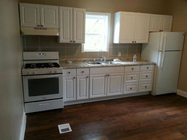 91-93 Fort Hill Ave. 93B, Lowell, MA 01852