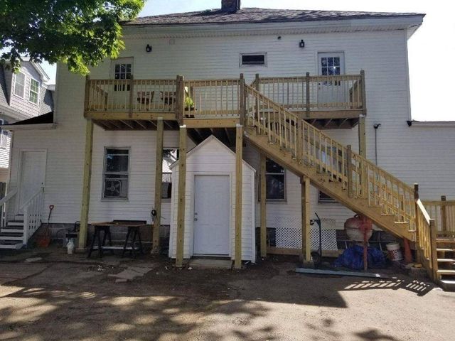 91-93 Fort Hill Ave. 93B, Lowell, MA 01852