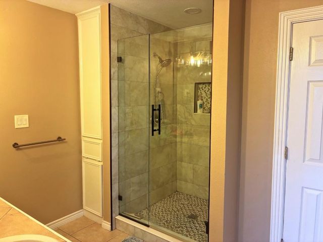 137 Wamel WAY, Cedar Creek, TX 78612