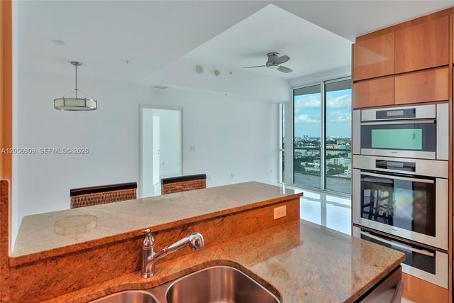 50 S Pointe Drive 2007, Miami Beach, FL 33139