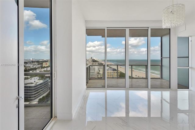 50 S Pointe Drive 2007, Miami Beach, FL 33139