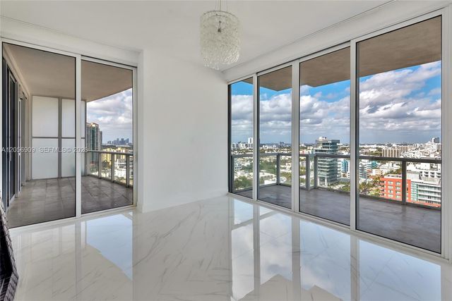 50 S Pointe Drive 2007, Miami Beach, FL 33139