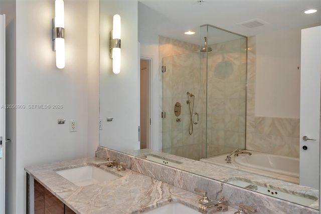 50 S Pointe Drive 2007, Miami Beach, FL 33139