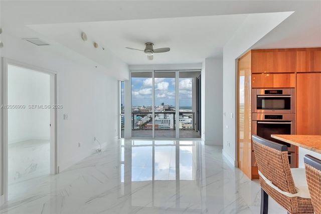 50 S Pointe Drive 2007, Miami Beach, FL 33139