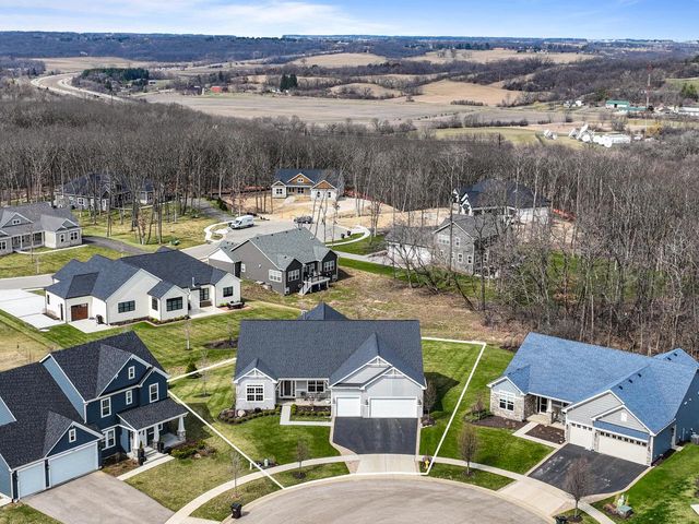 1740 Cobblestone COURT, Lake Geneva, WI 53147