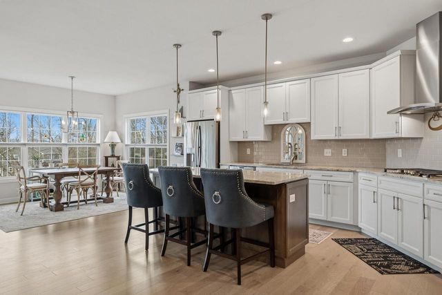 1740 Cobblestone COURT, Lake Geneva, WI 53147