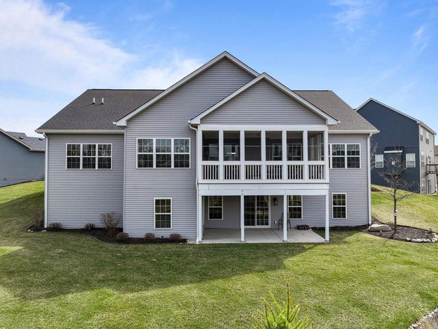 1740 Cobblestone COURT, Lake Geneva, WI 53147