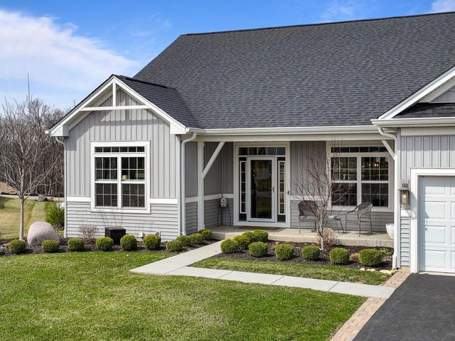 1740 Cobblestone COURT, Lake Geneva, WI 53147