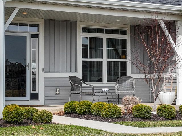 1740 Cobblestone COURT, Lake Geneva, WI 53147