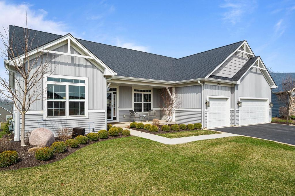 1740 Cobblestone COURT, Lake Geneva, WI 53147