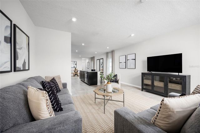 6944 SUNDIAL DRIVE, Lakeland, FL 33813