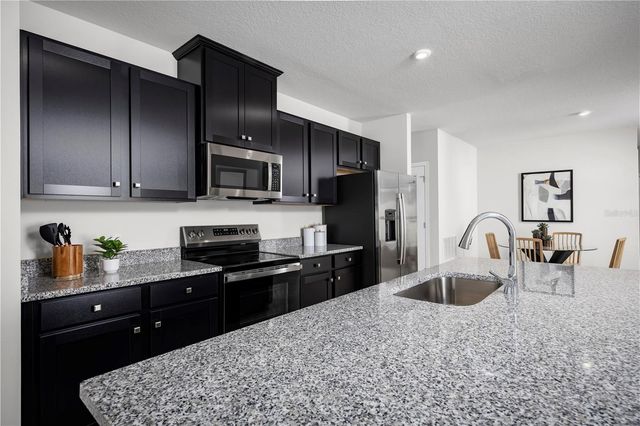 6944 SUNDIAL DRIVE, Lakeland, FL 33813