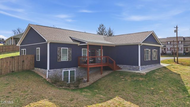 707 South Cherokee Street, Jonesborough, TN 37659