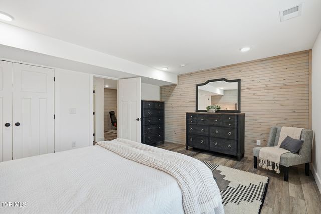 707 South Cherokee Street, Jonesborough, TN 37659