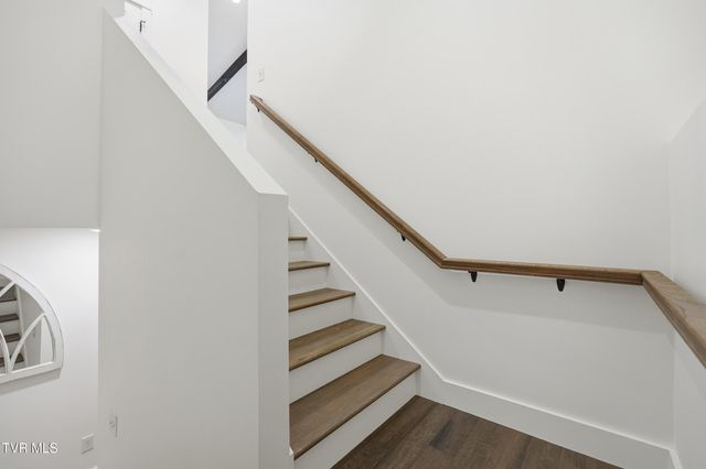 707 South Cherokee Street, Jonesborough, TN 37659