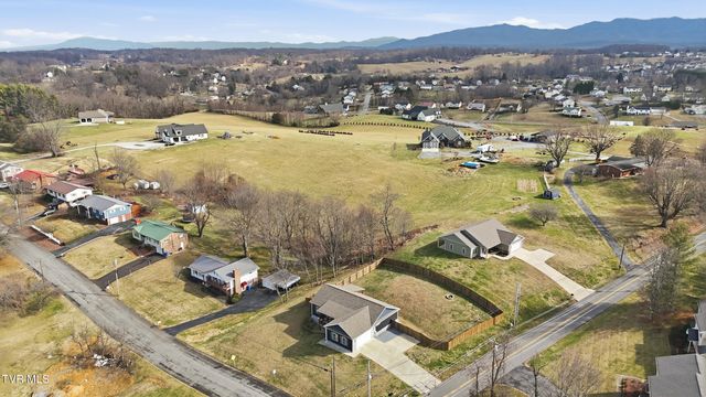 707 South Cherokee Street, Jonesborough, TN 37659