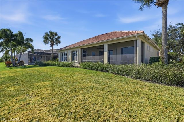 10320 Wishing Stone CT, Bonita Springs, FL 34135
