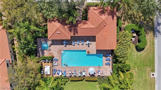 10320 Wishing Stone CT, Bonita Springs, FL 34135