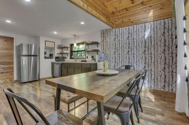 9271 Roley Road, Sugar Grove, OH 43155