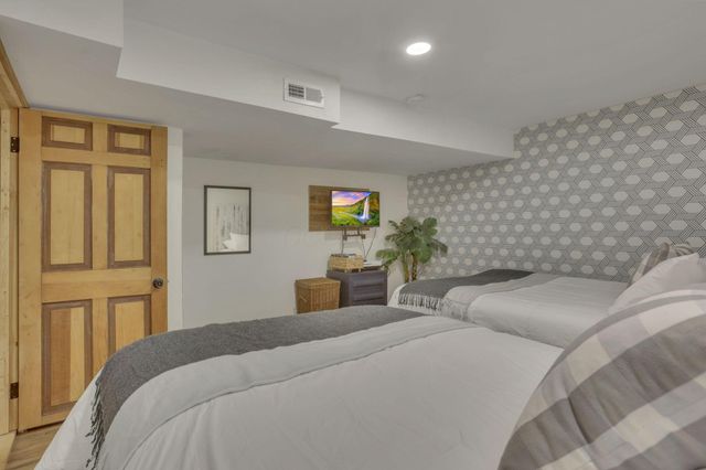 9271 Roley Road, Sugar Grove, OH 43155