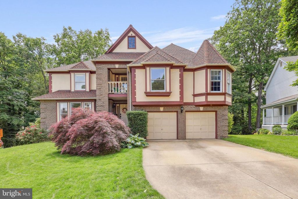 10217 GROVEWOOD WAY, Fairfax, VA 22032