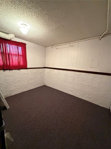 302 NW Stratford Lane, Ankeny, IA 50023