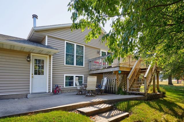 302 NW Stratford Lane, Ankeny, IA 50023