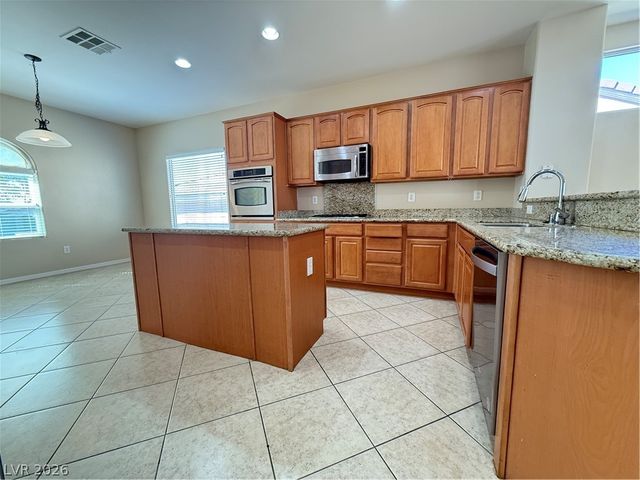 2240 Shadow Canyon Drive, Henderson, NV 89044