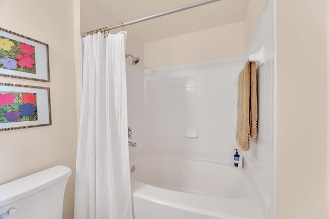 533 NE 3rd Avenue 512, Fort Lauderdale, FL 33301
