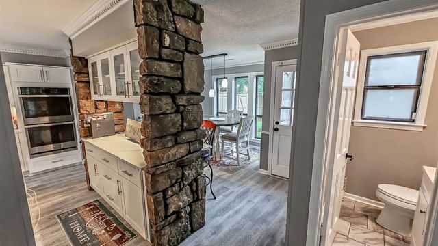 2455 SURREYHILL PL, Memphis, TN 38016