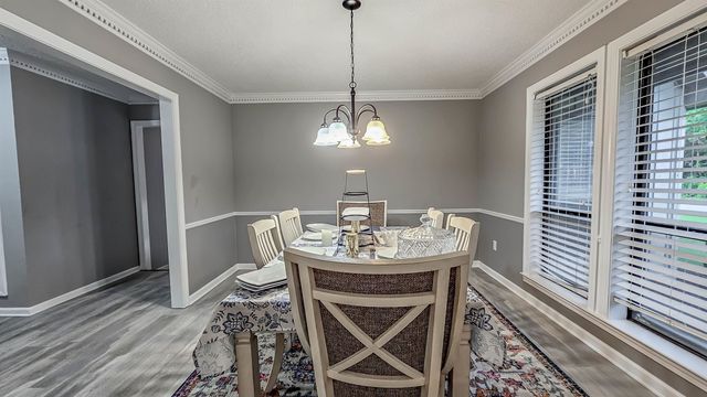 2455 SURREYHILL PL, Memphis, TN 38016