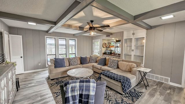 2455 SURREYHILL PL, Memphis, TN 38016