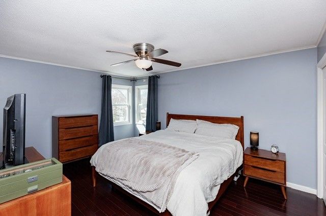 2700 68th Street, Urbandale, IA 50322