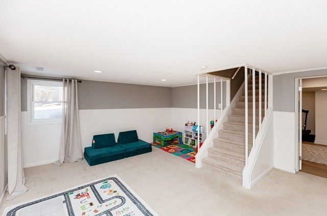 2700 68th Street, Urbandale, IA 50322