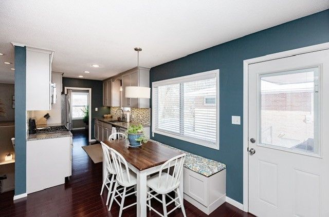 2700 68th Street, Urbandale, IA 50322