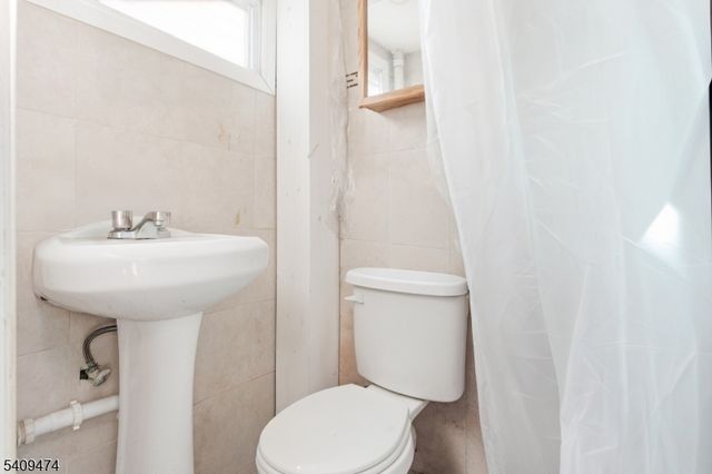 420 Mechanic St, City Of Orange Twp., NJ 07050