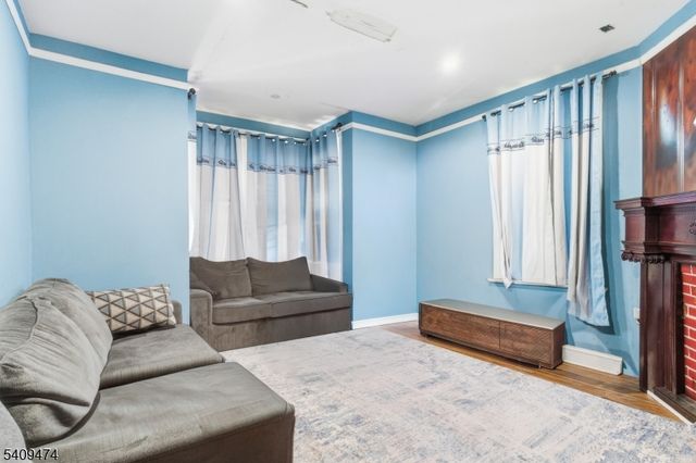 420 Mechanic St, City Of Orange Twp., NJ 07050