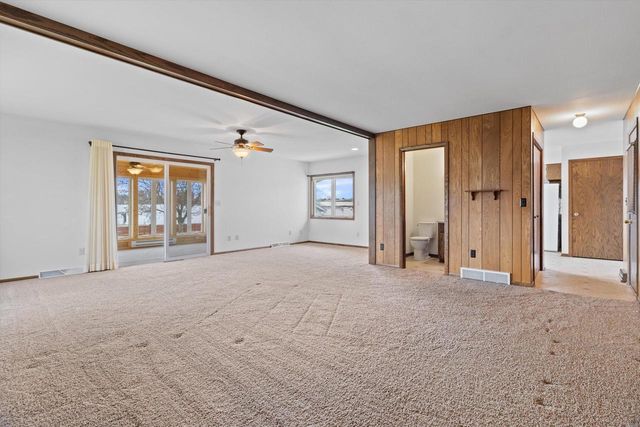 864 Mayer LANE, Mayville, WI 53050